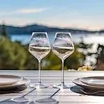 Avec Vue Et Terrasse *