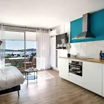 Avec Vue Et Terrasse *