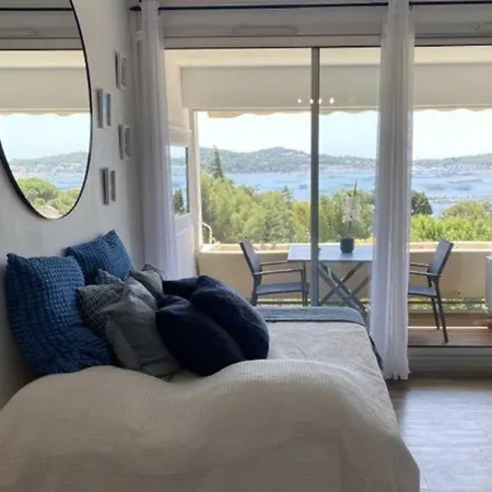 Avec Vue Et Terrasse דירה *