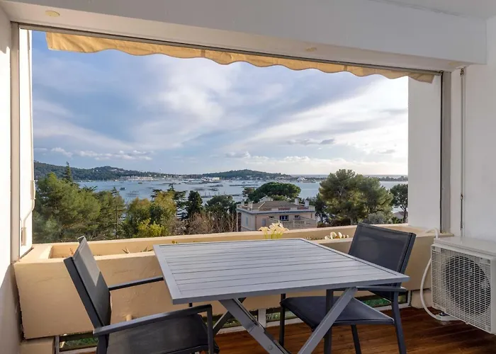 Avec Vue Et Terrasse Appartement La Seyne-sur-Mer