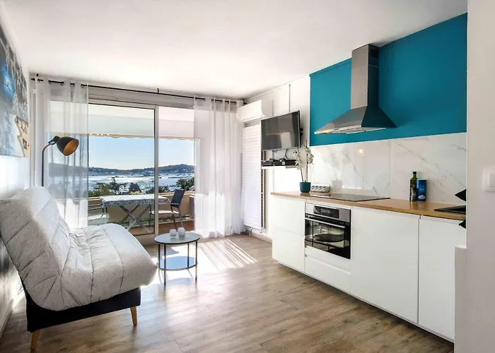 Avec Vue Et Terrasse *